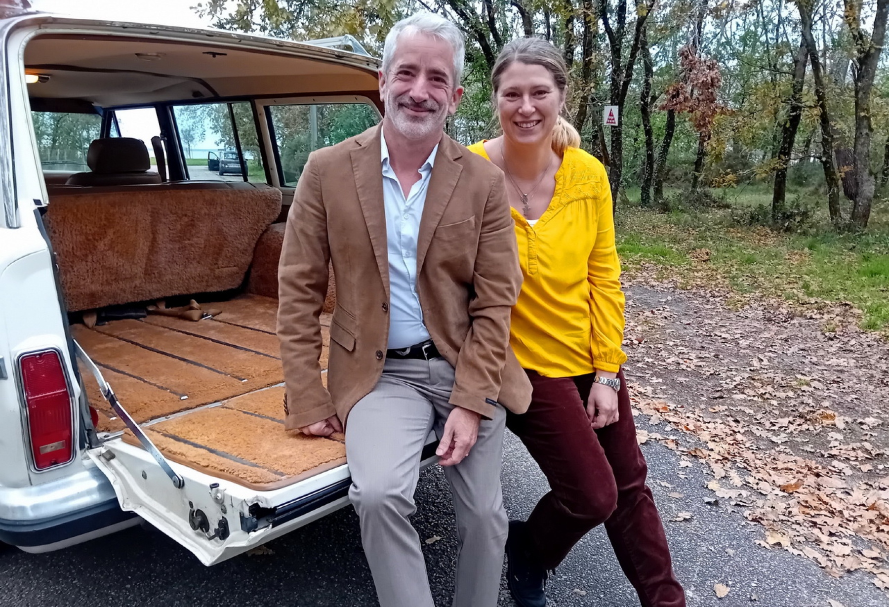 Illustration - Jeep Wagoneer