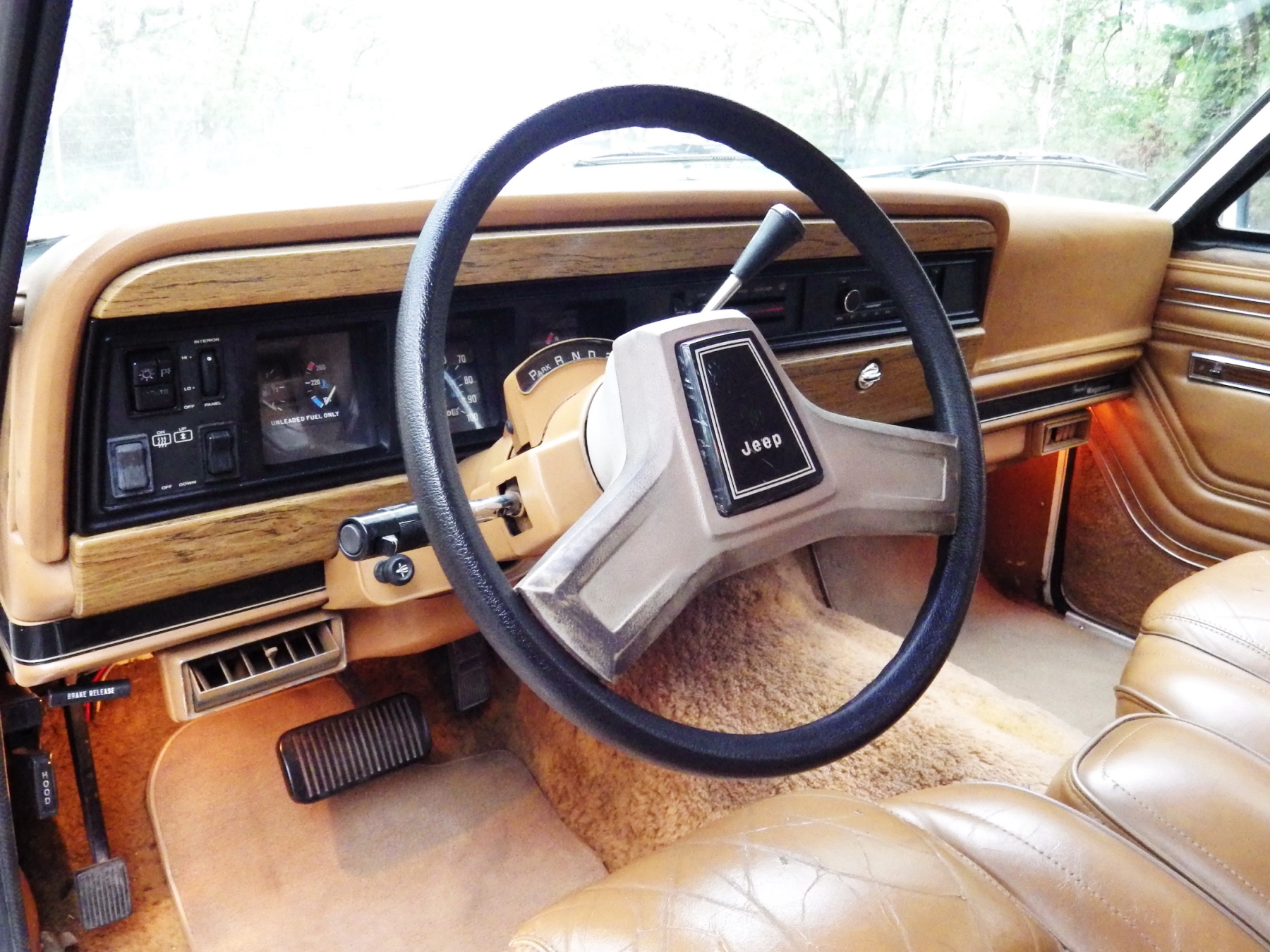 Illustration - Jeep Wagoneer