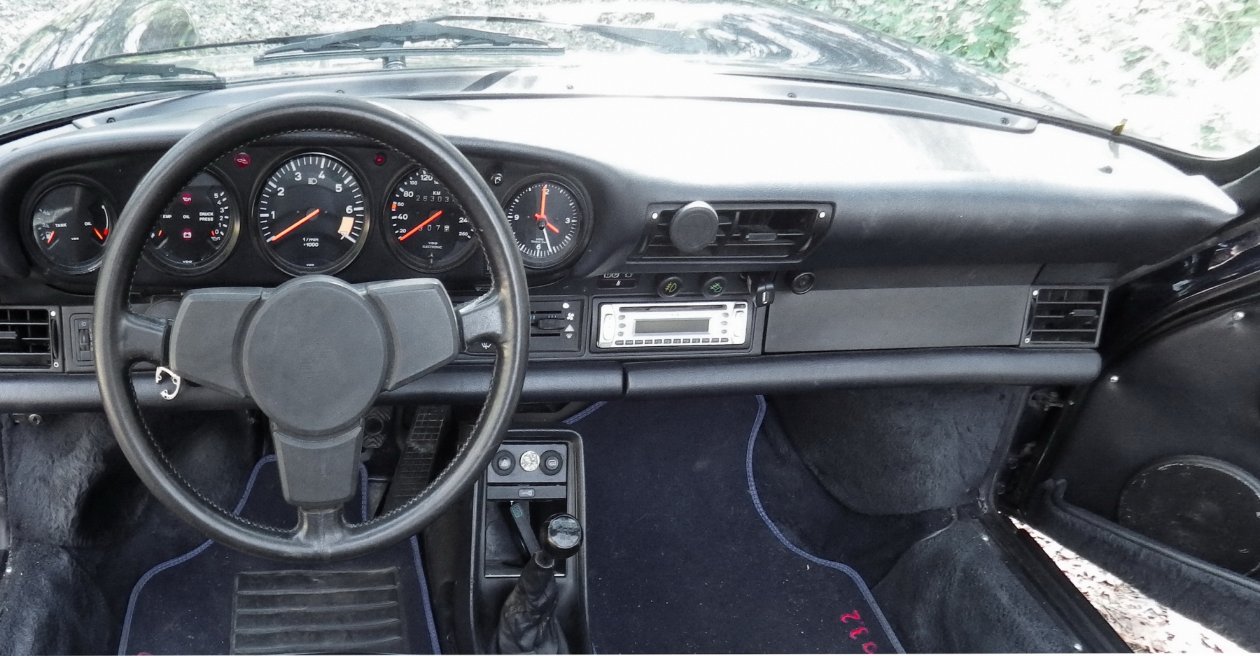 Illustration - Porsche 911 Carrera 3.2 cabriolet