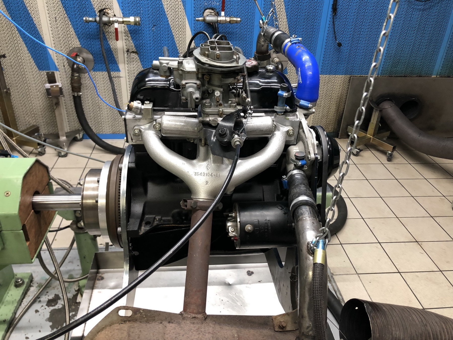 Illustration - Renault 8 S