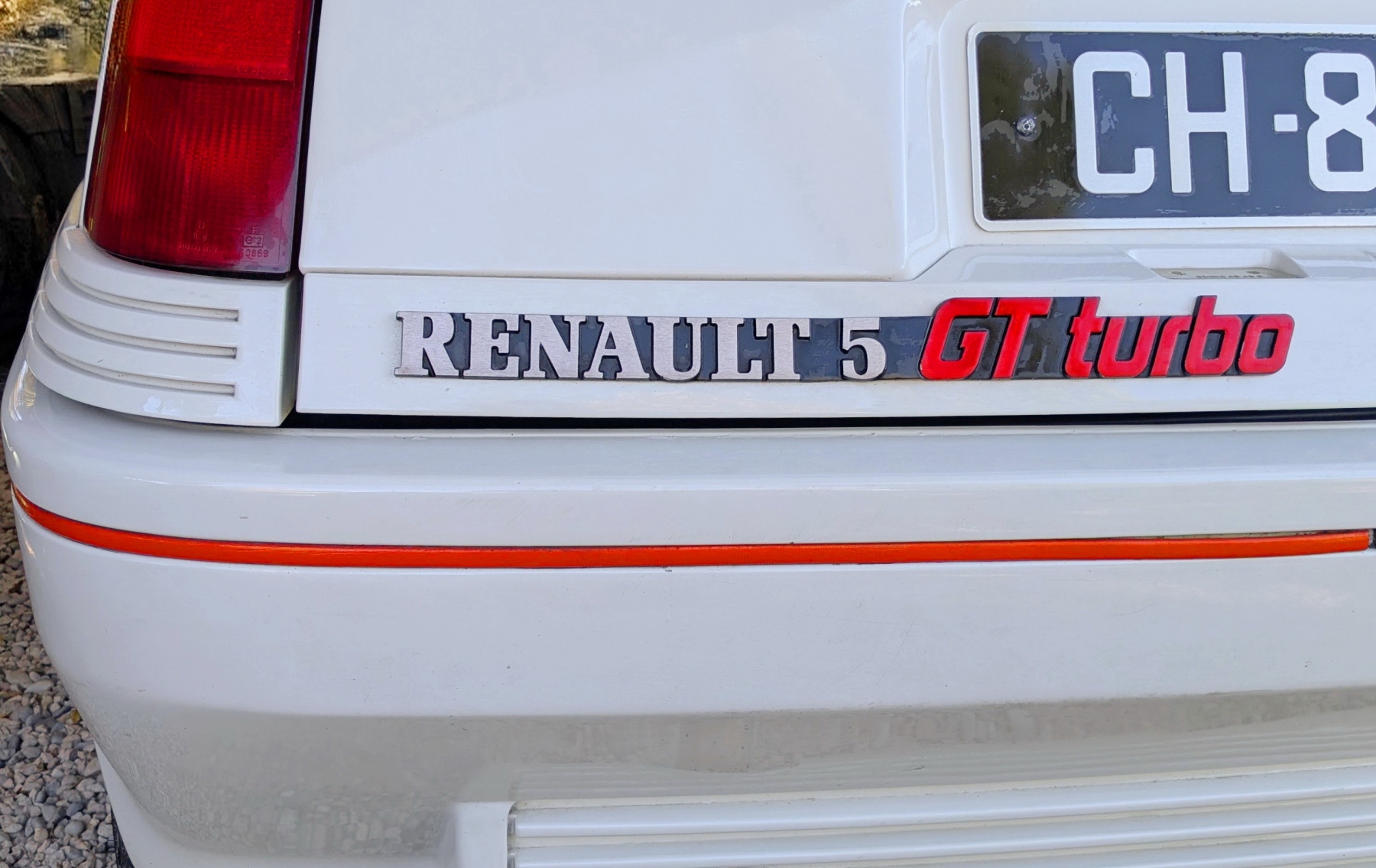 Illustration - Renault Super 5 GT Turbo