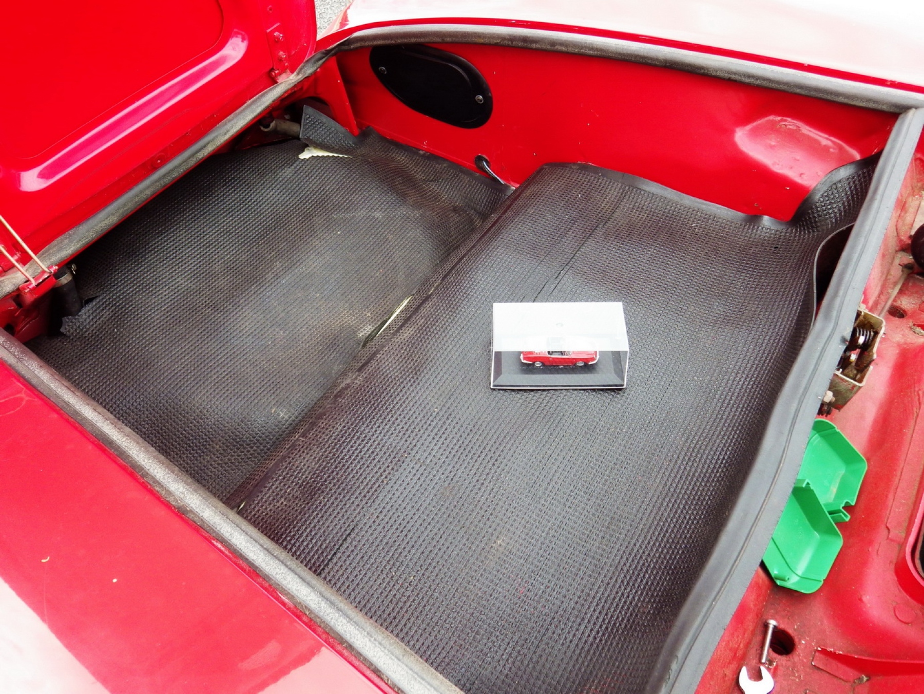 Illustration - Fiat 850 Spider