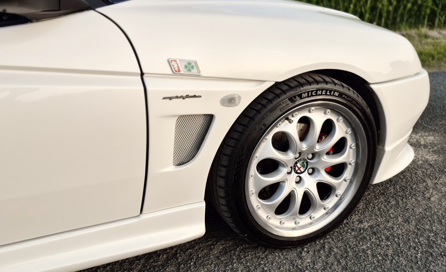 Illustration - Alfa Romeo Spider 3.0 V6