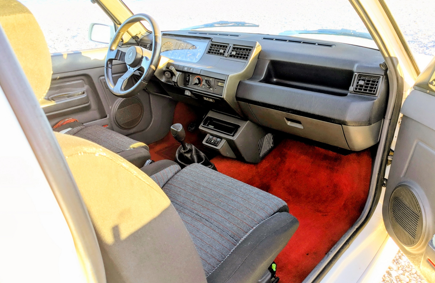 Illustration - Renault Super 5 GT Turbo