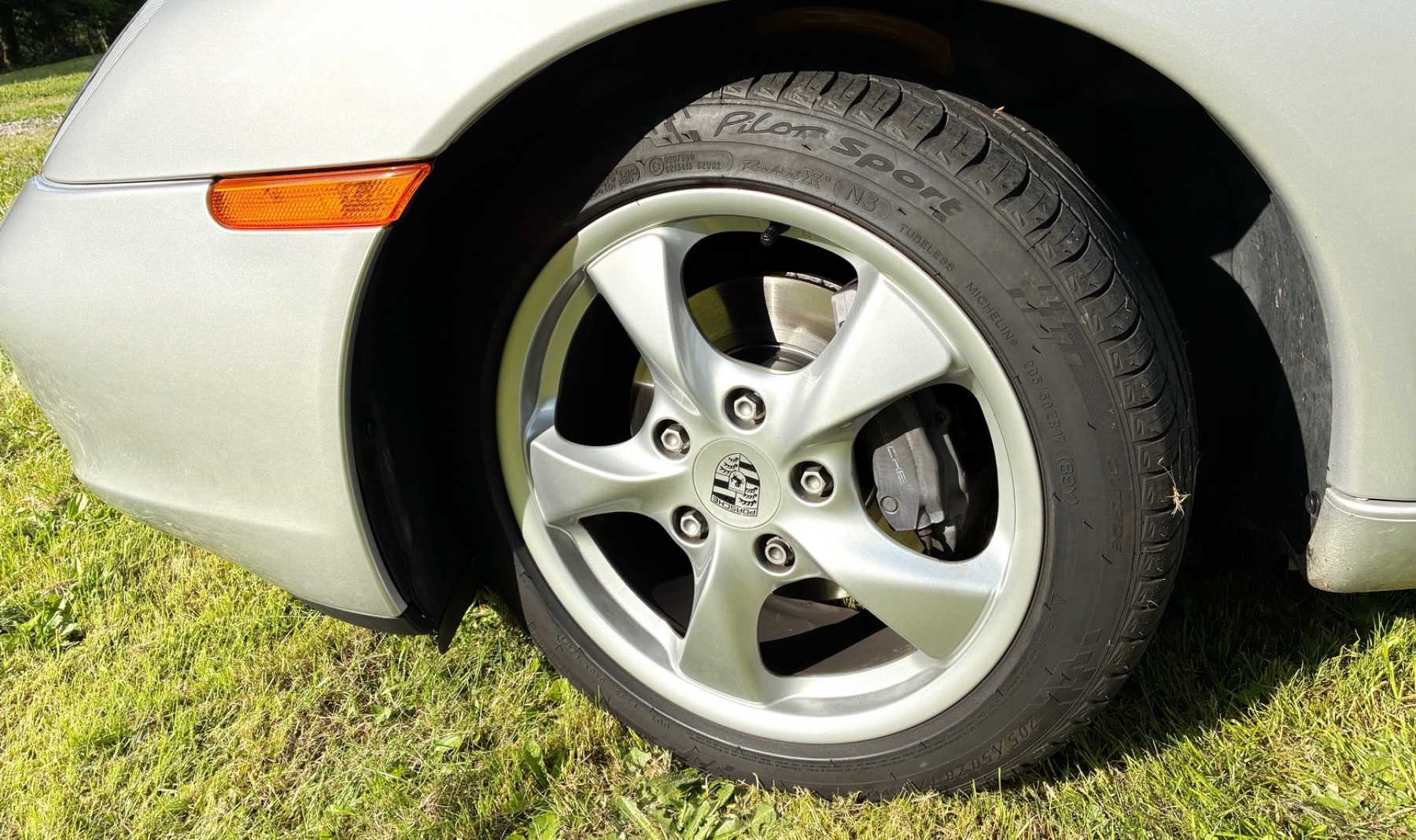 Illustration - Porsche Boxster 2.7l 2002