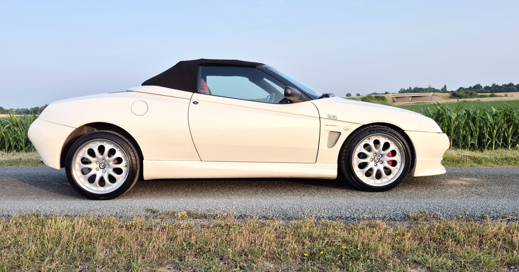 Illustration - Alfa Romeo Spider 3.0 V6