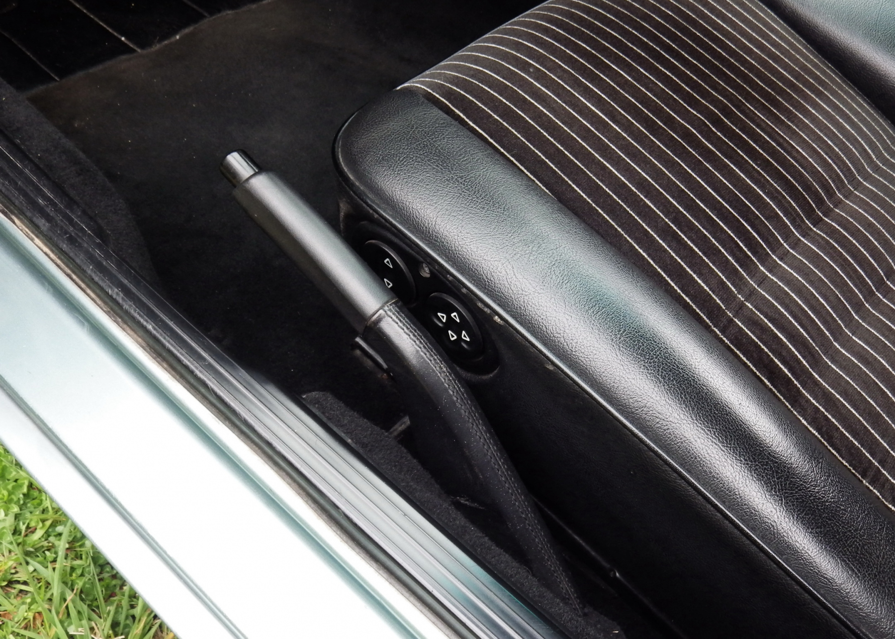 Illustration - Porsche 944 Turbo