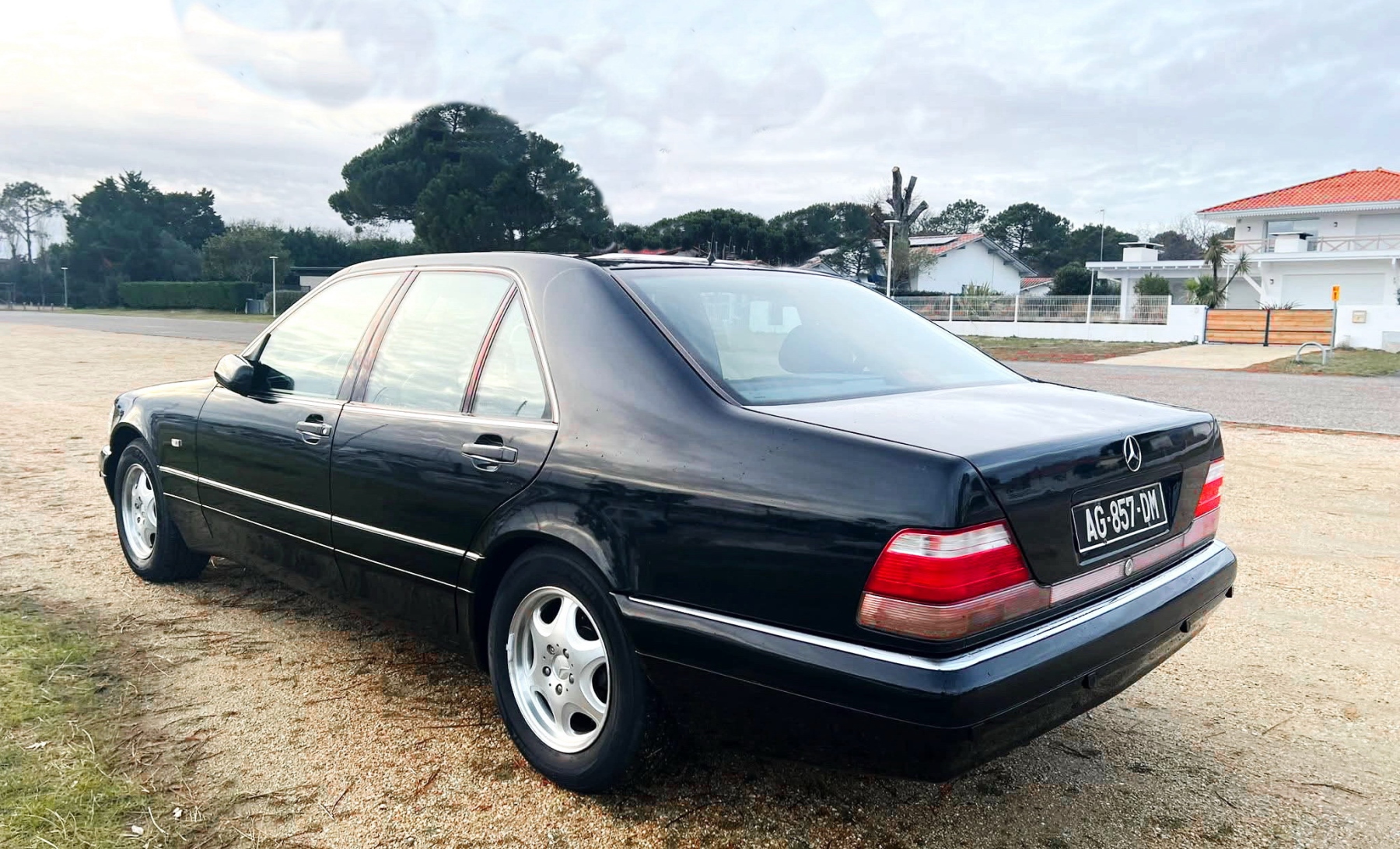 Illustration - Mercedes Classe S W140