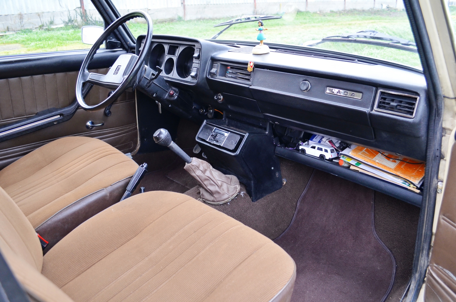 Illustration - Lada 2104