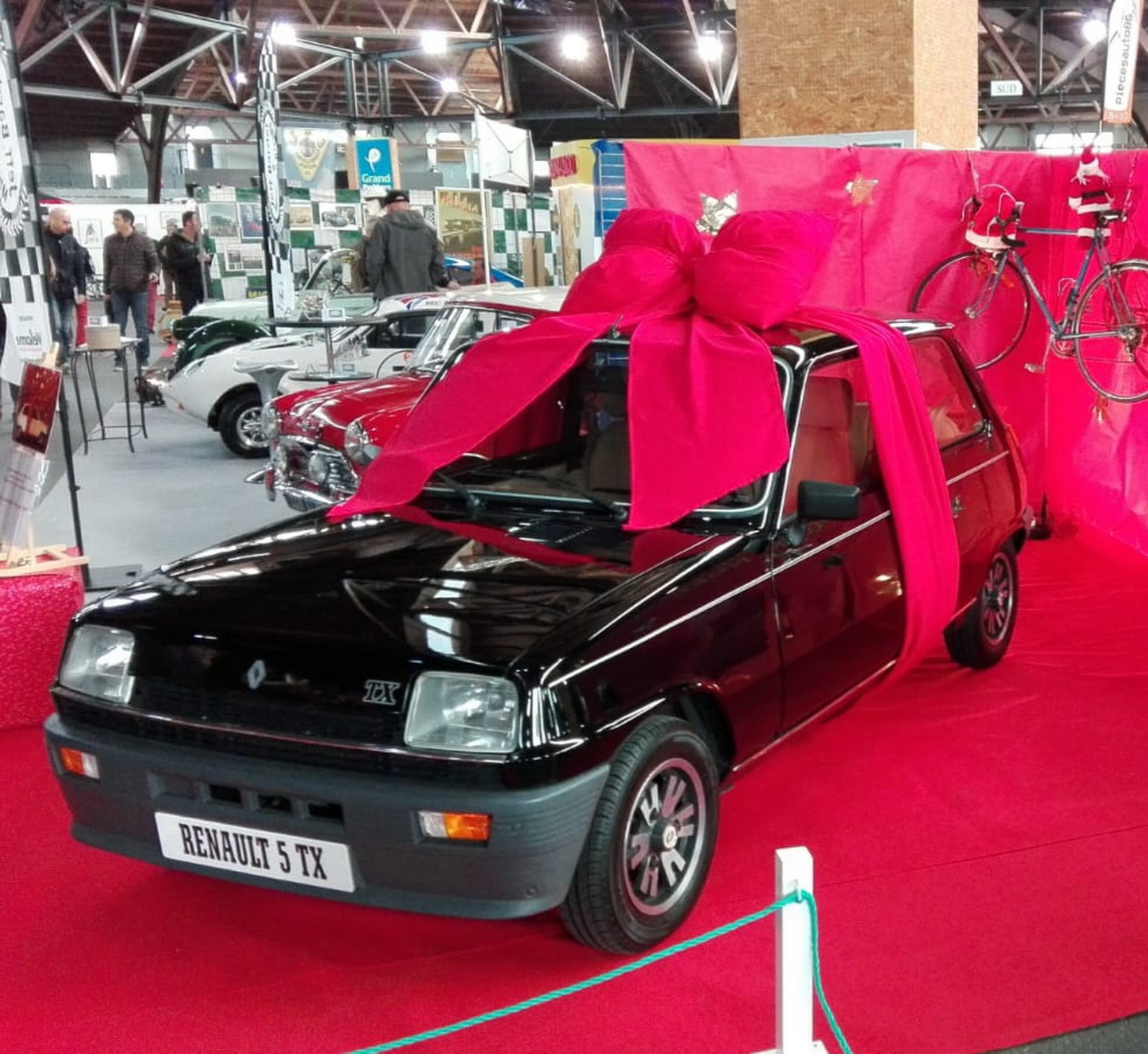Illustration - Renault 5 TX