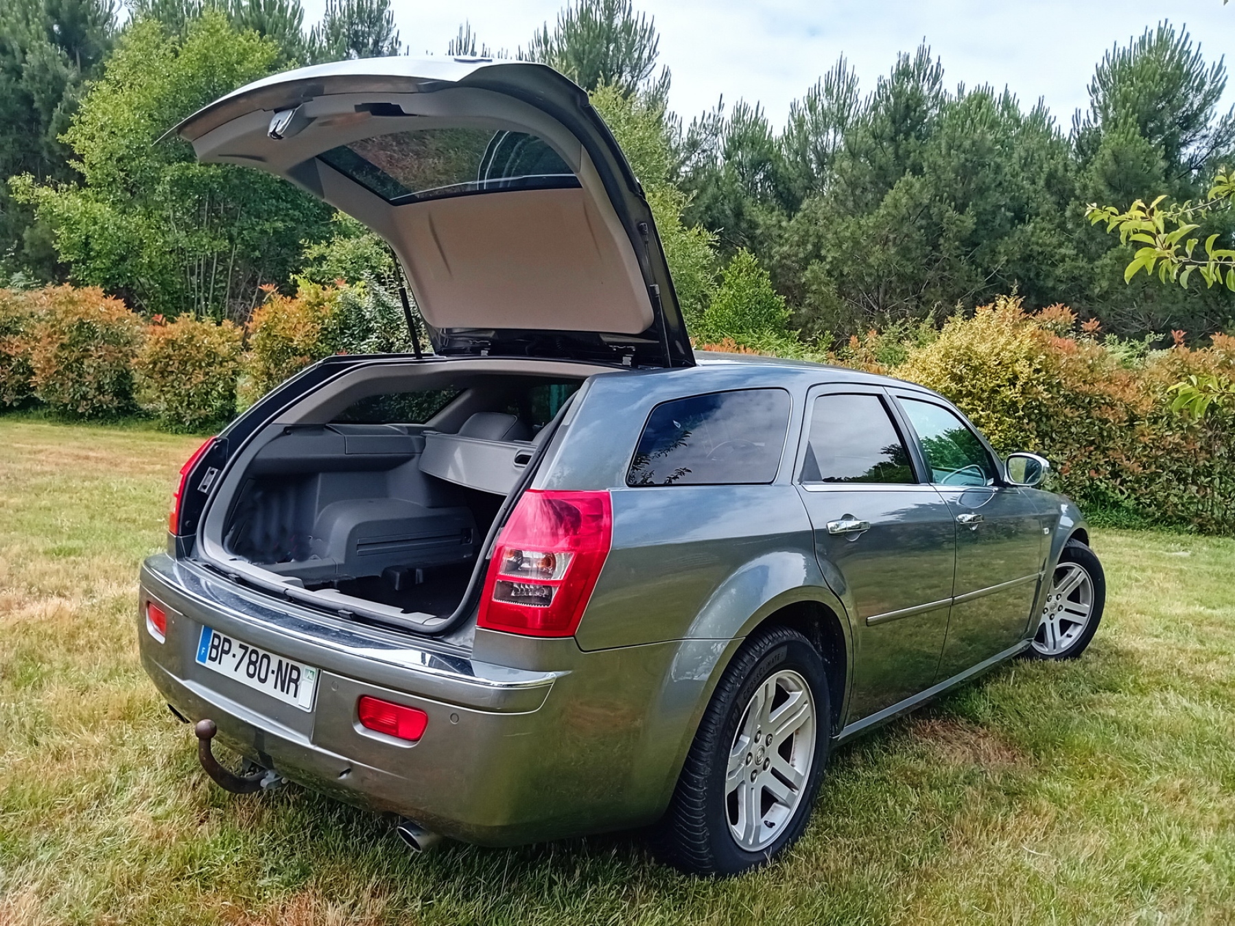 Illustration - Chrysler 300C