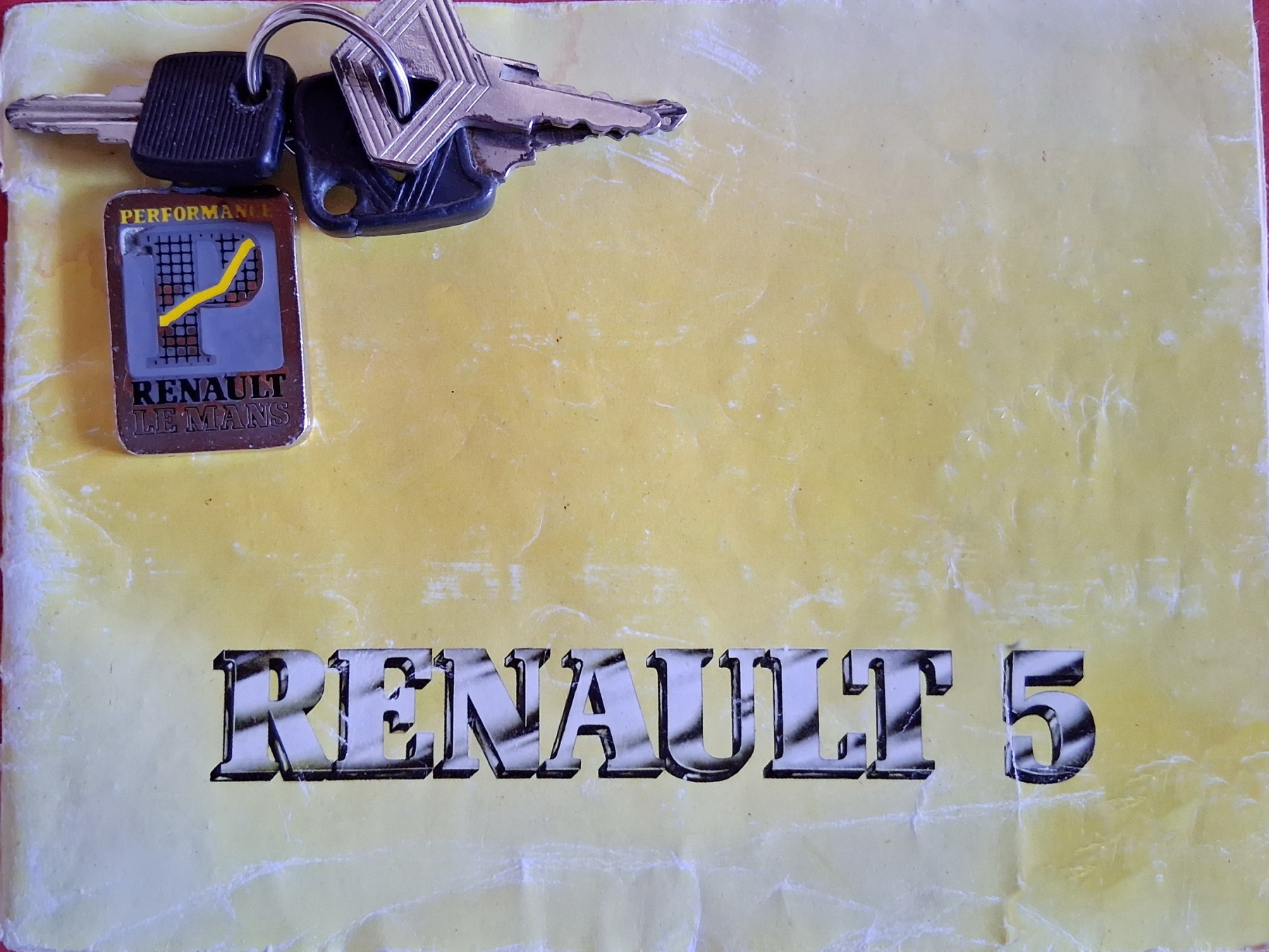 Illustration - Renault 5 TX