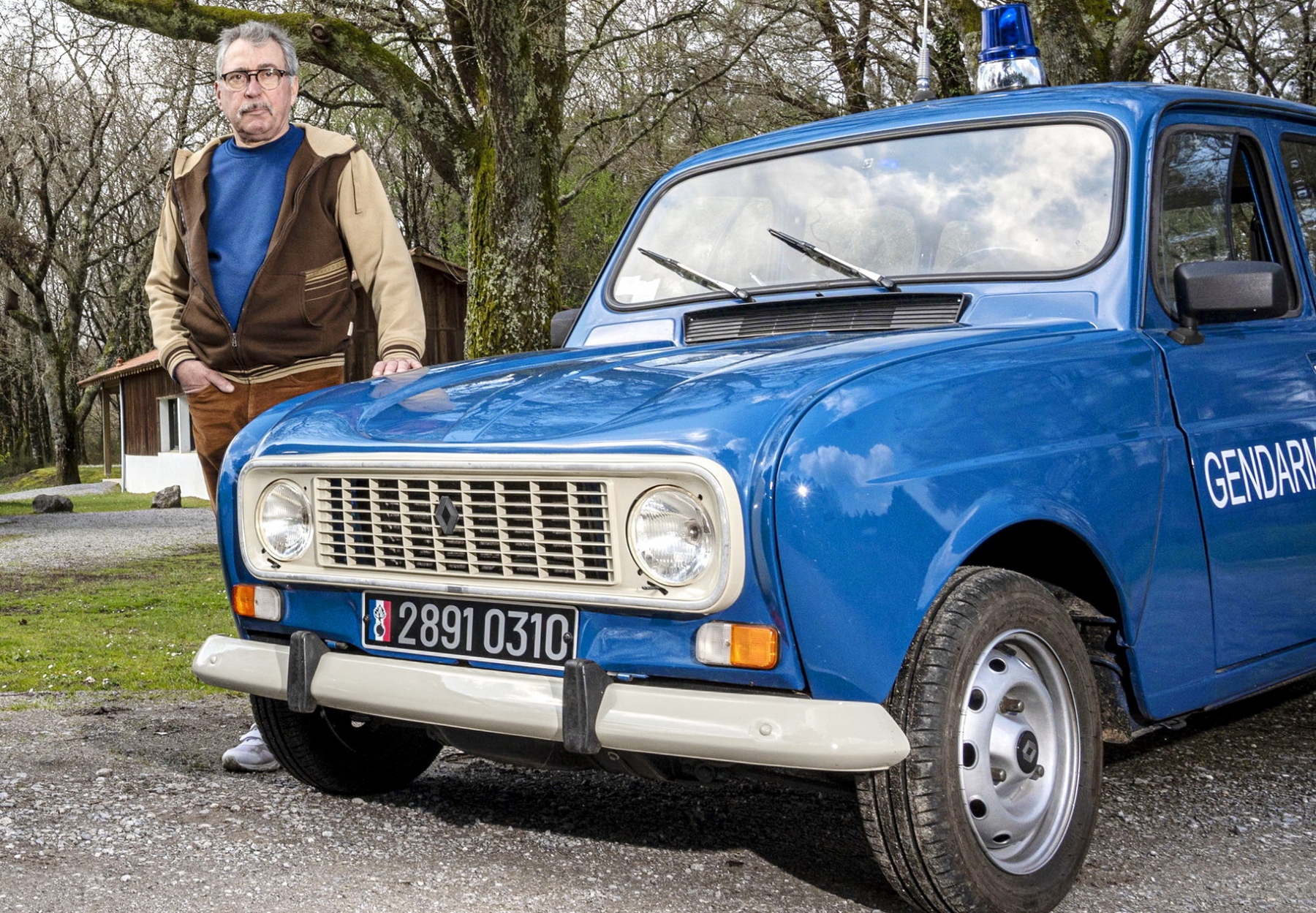 Illustration - Renault 4 Gendarmerie