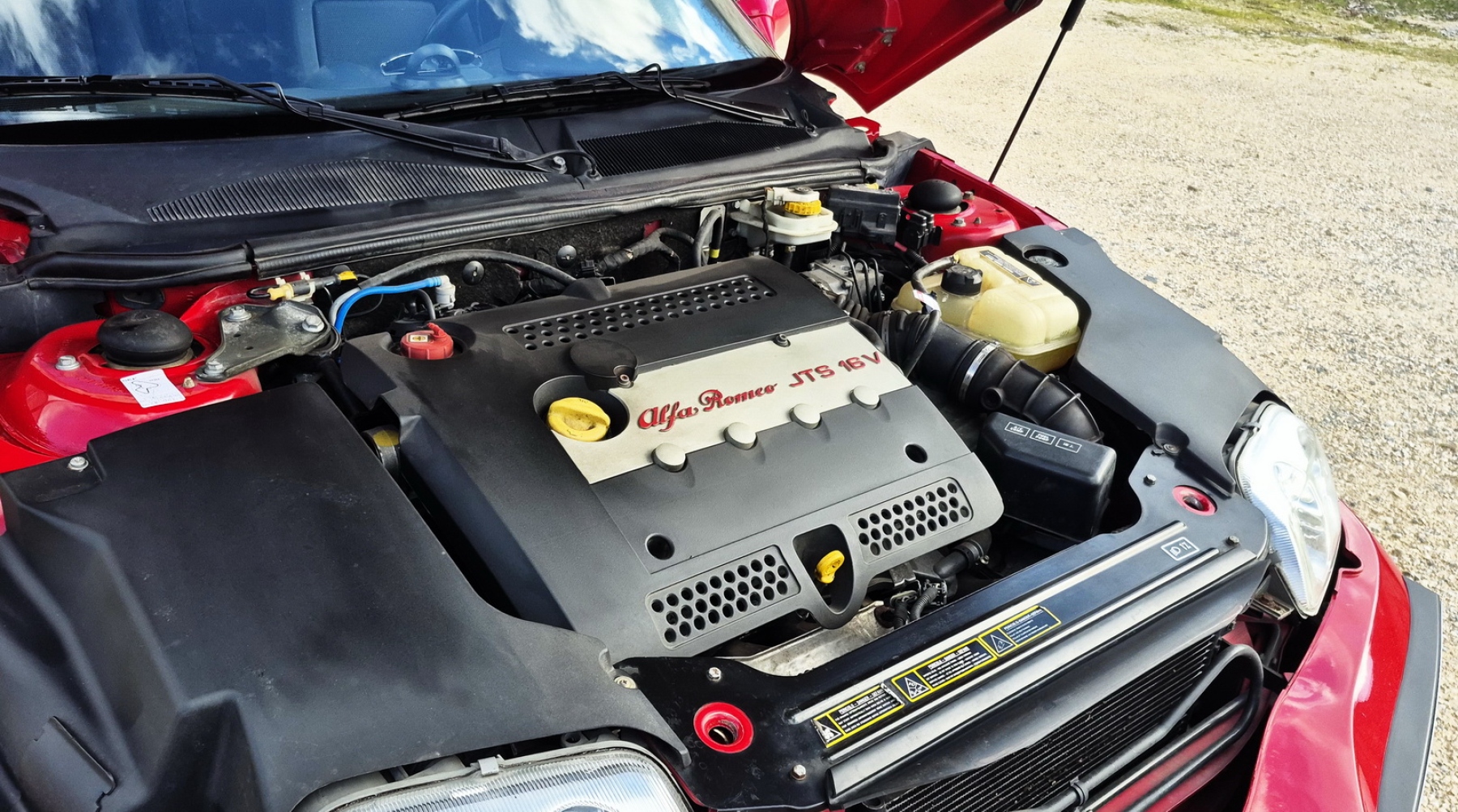 Illustration - Alfa Romeo GTV 2004