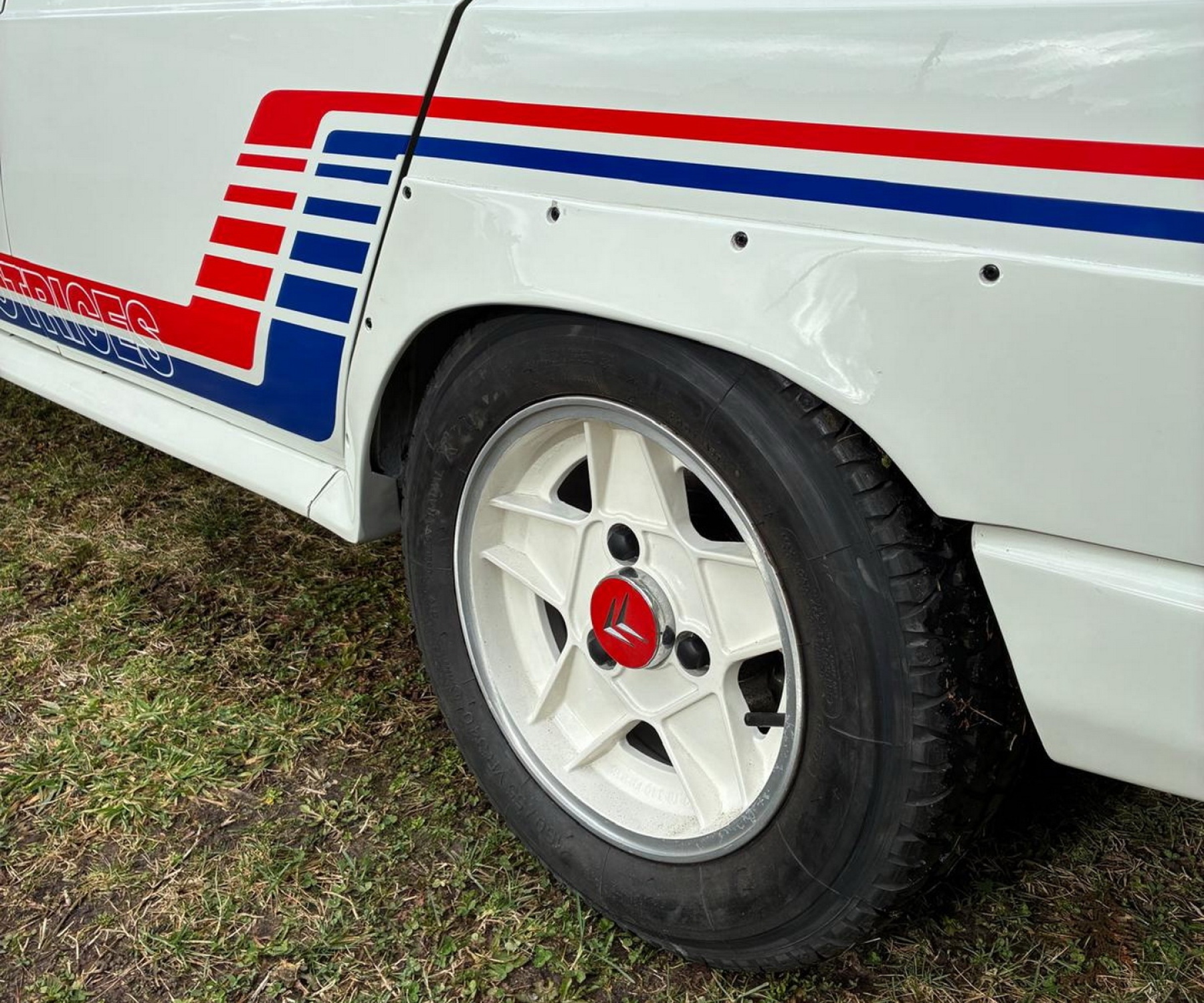 Illustration - Citroën Visa 1000 pistes