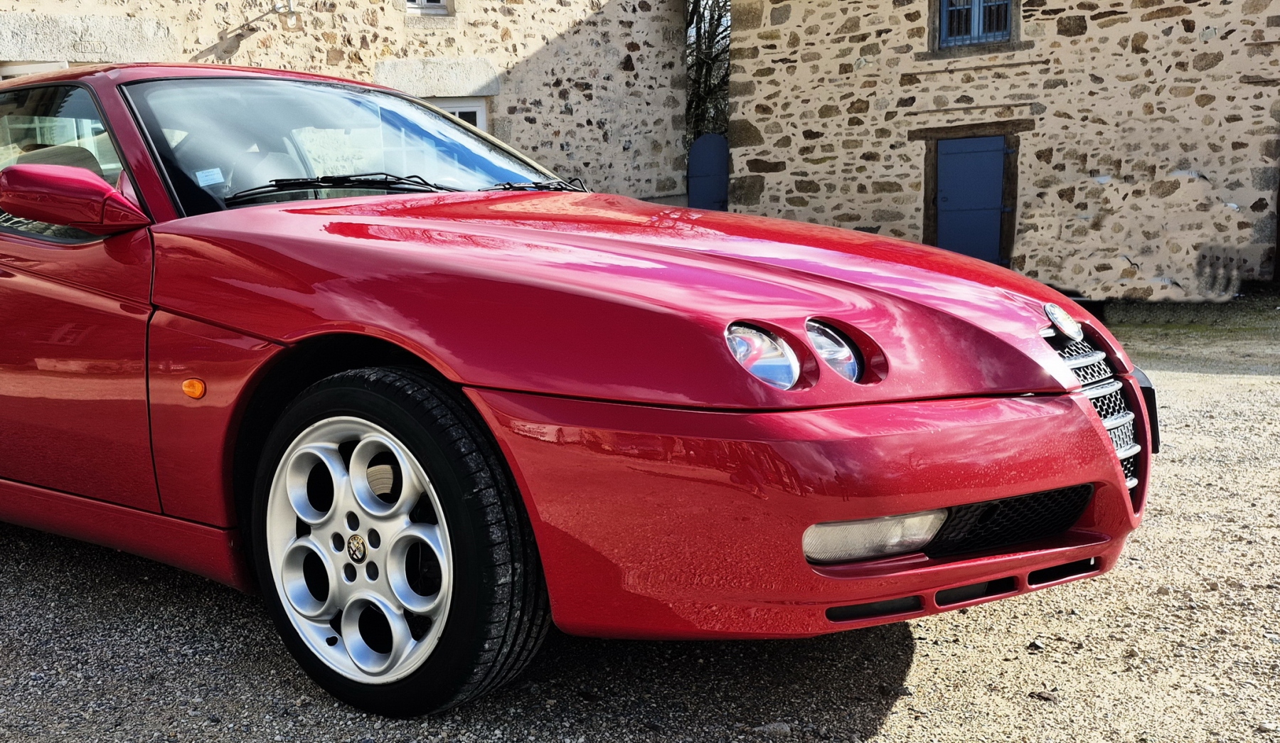 Illustration - Alfa Romeo GTV 2004